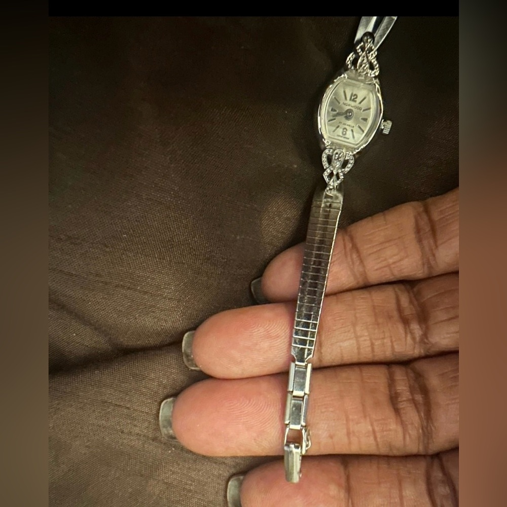 Nor wood Antique watch small vintage - Picture 4 of 8